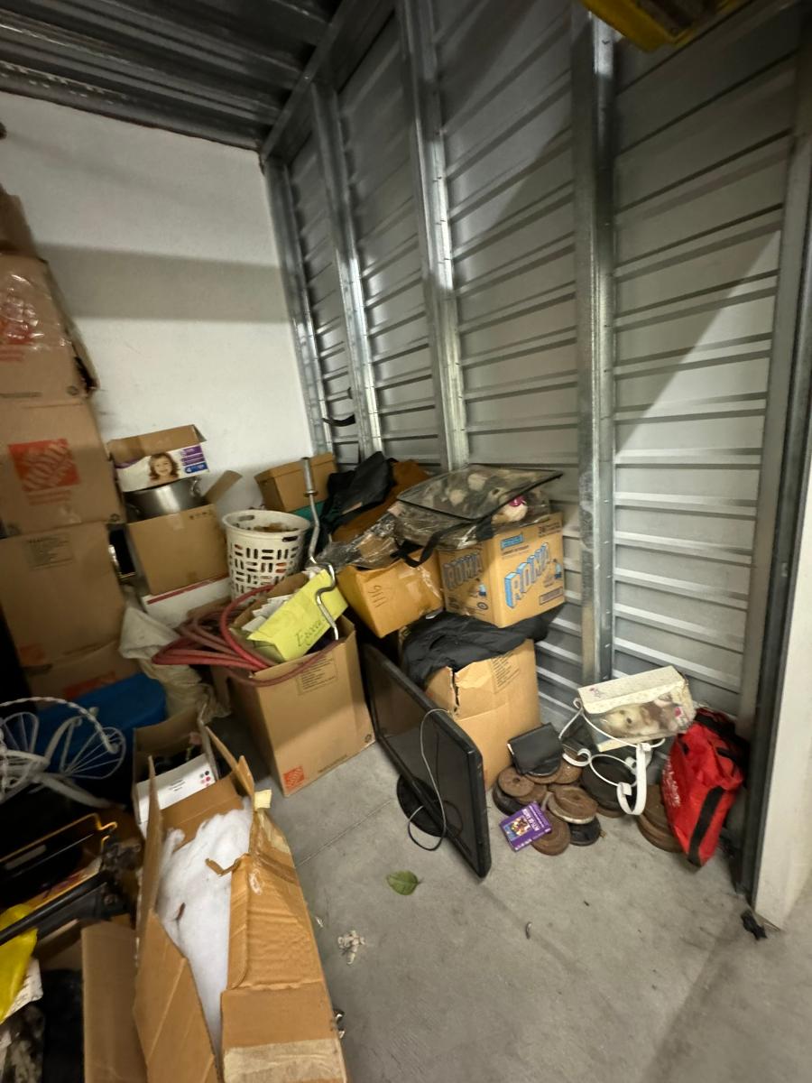Live Online Storage Auctions in California Self Storage Auction