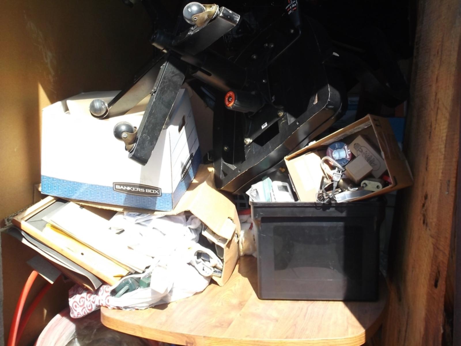 Upland Self Storage Dandk Organizer