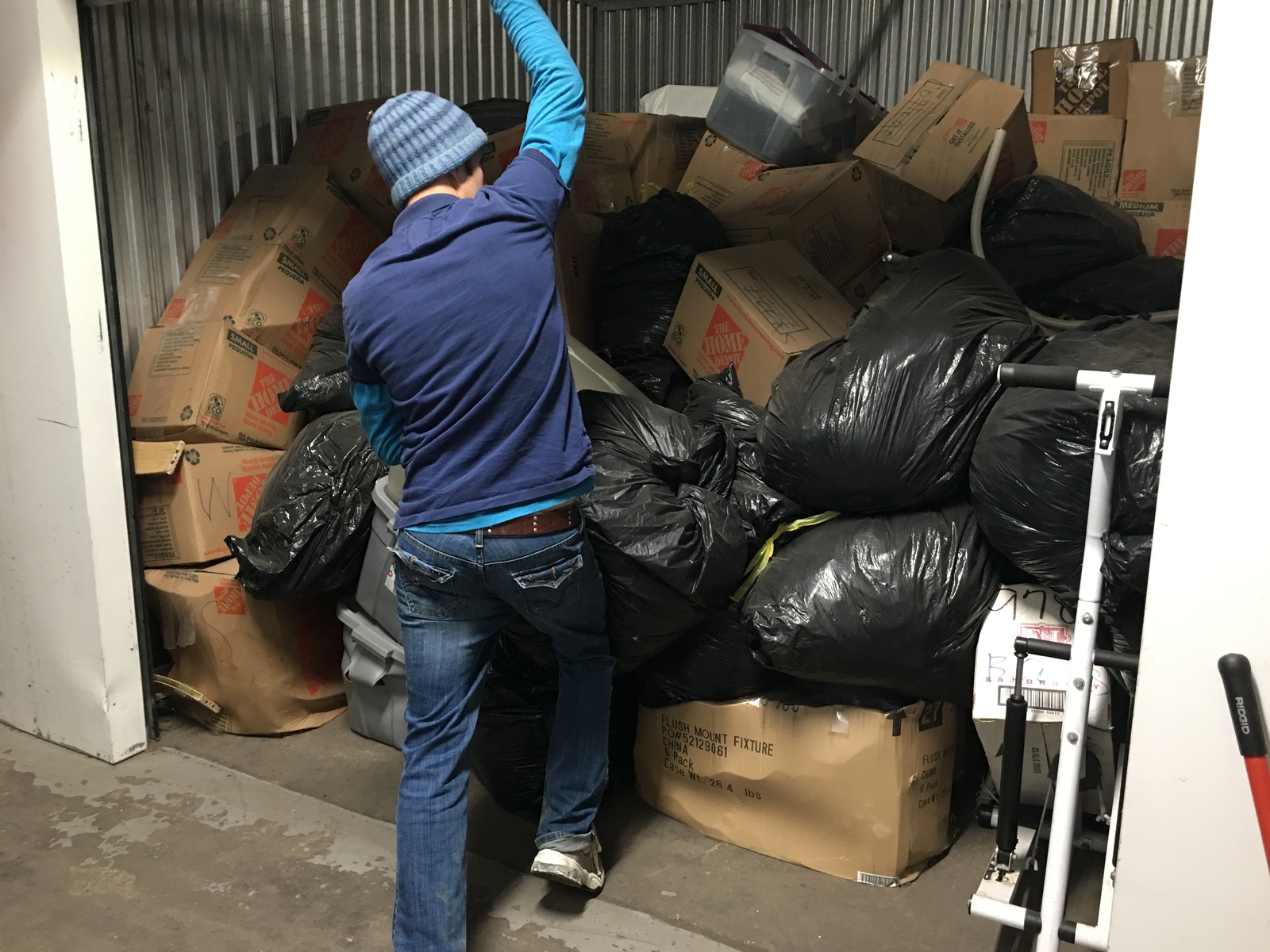 Storage Auctions Cleveland Ohio Dandk Organizer