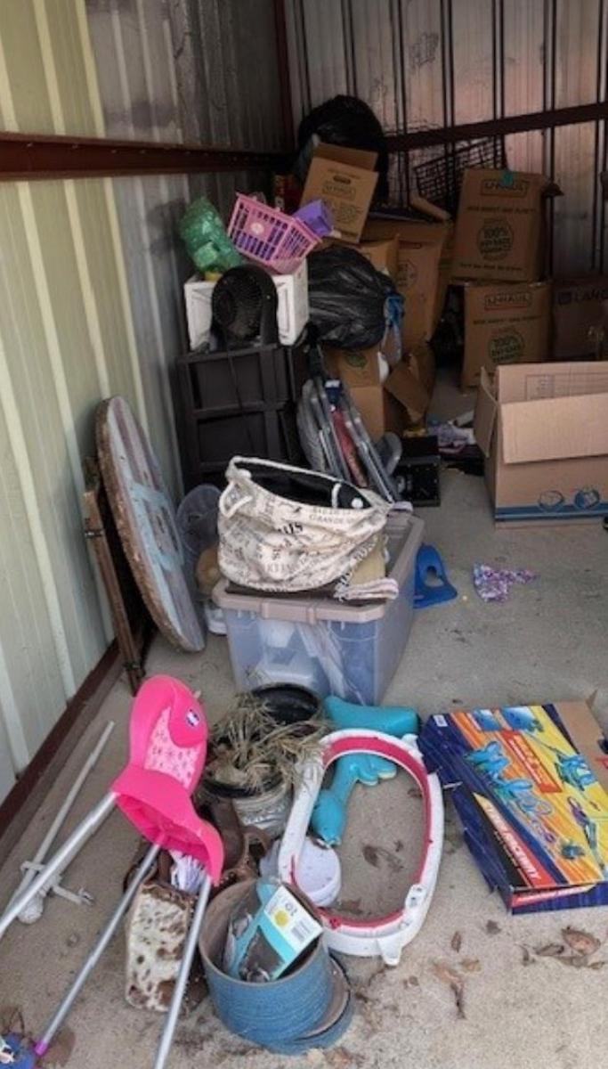 Storage Unit Auction 378993 Durant, OK