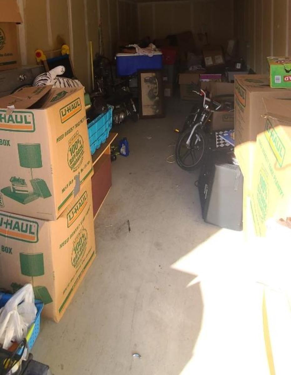Storage Unit Auction 380174 Cedar Hill, TX