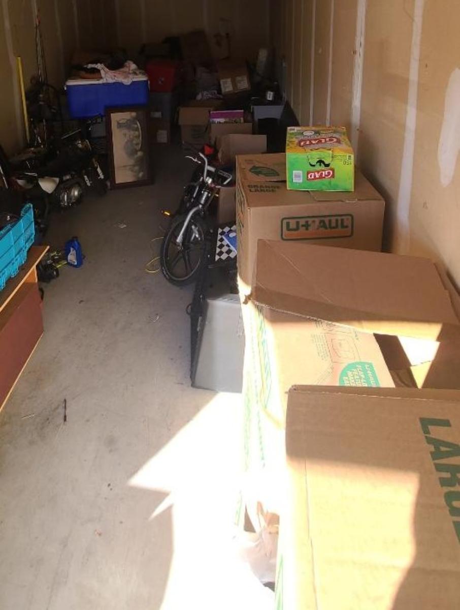Storage Unit Auction 380174 Cedar Hill, TX