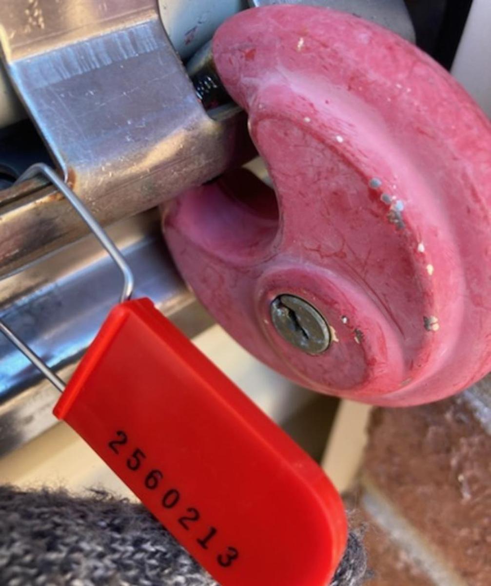 Storage Unit Auction 380178 Cedar Hill, TX