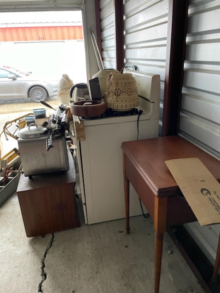 Storage Unit Auction 383021 Livingston, TX