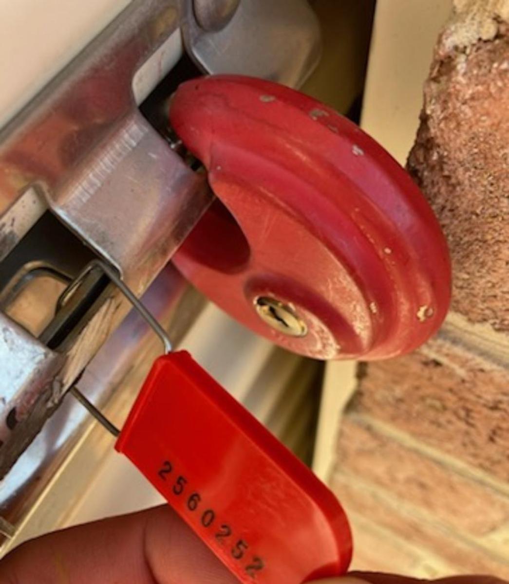 Storage Unit Auction 383823 Cedar Hill, TX