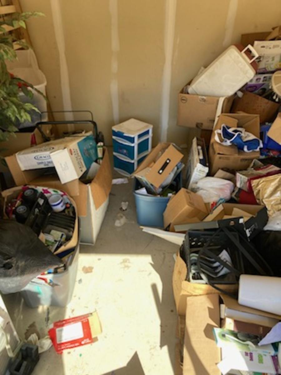 Storage Unit Auction 383823 Cedar Hill, TX