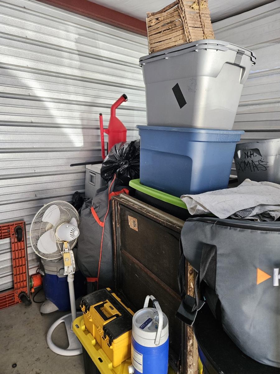 Storage Unit Auction 390380 Epsom, NH