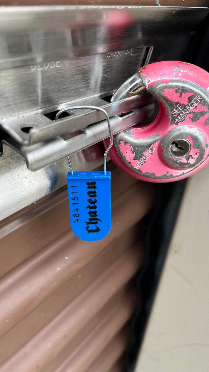 Live Online Storage Auctions in North Carolina Self Storage Auction