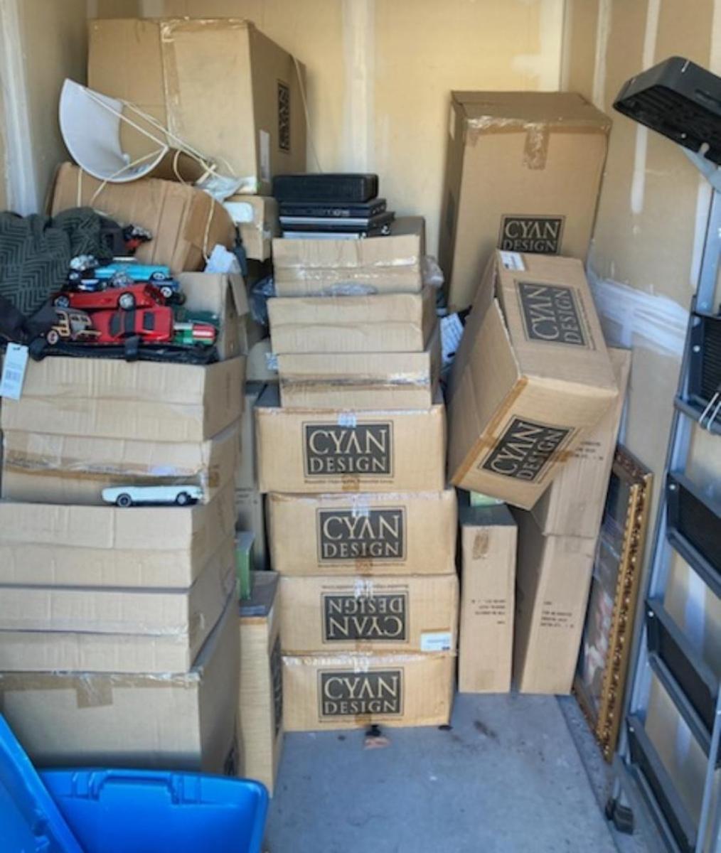 Storage Unit Auction 391093 Cedar Hill, TX