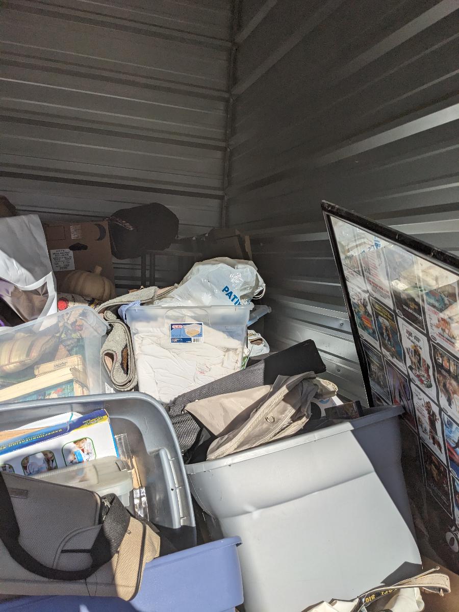 Storage Unit Auction 391419 Exeter, NH