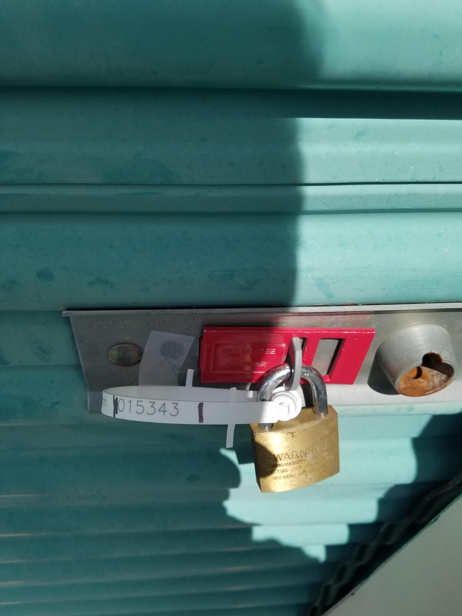 Storage Unit Auction 48331 Tampa, FL