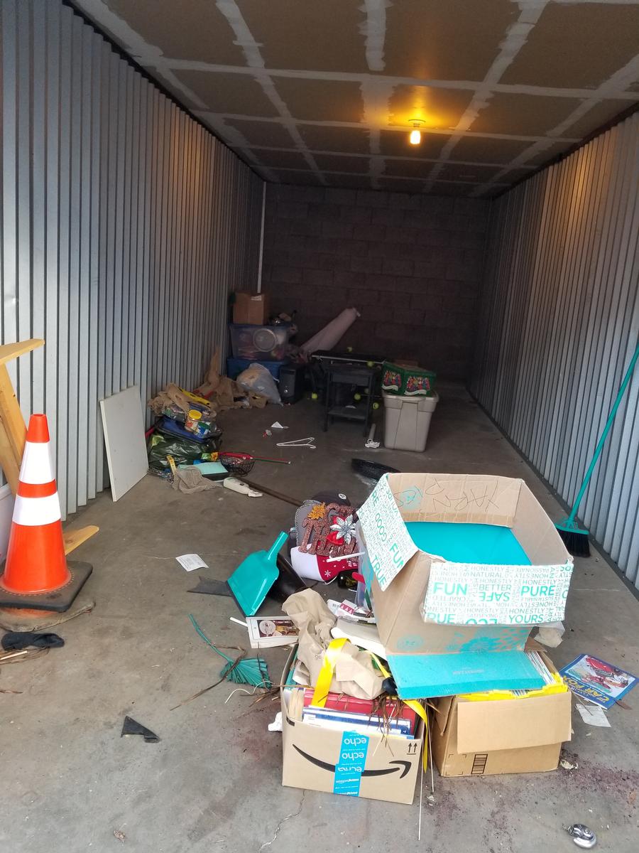 Storage Unit Auction 66573 Auburn, CA