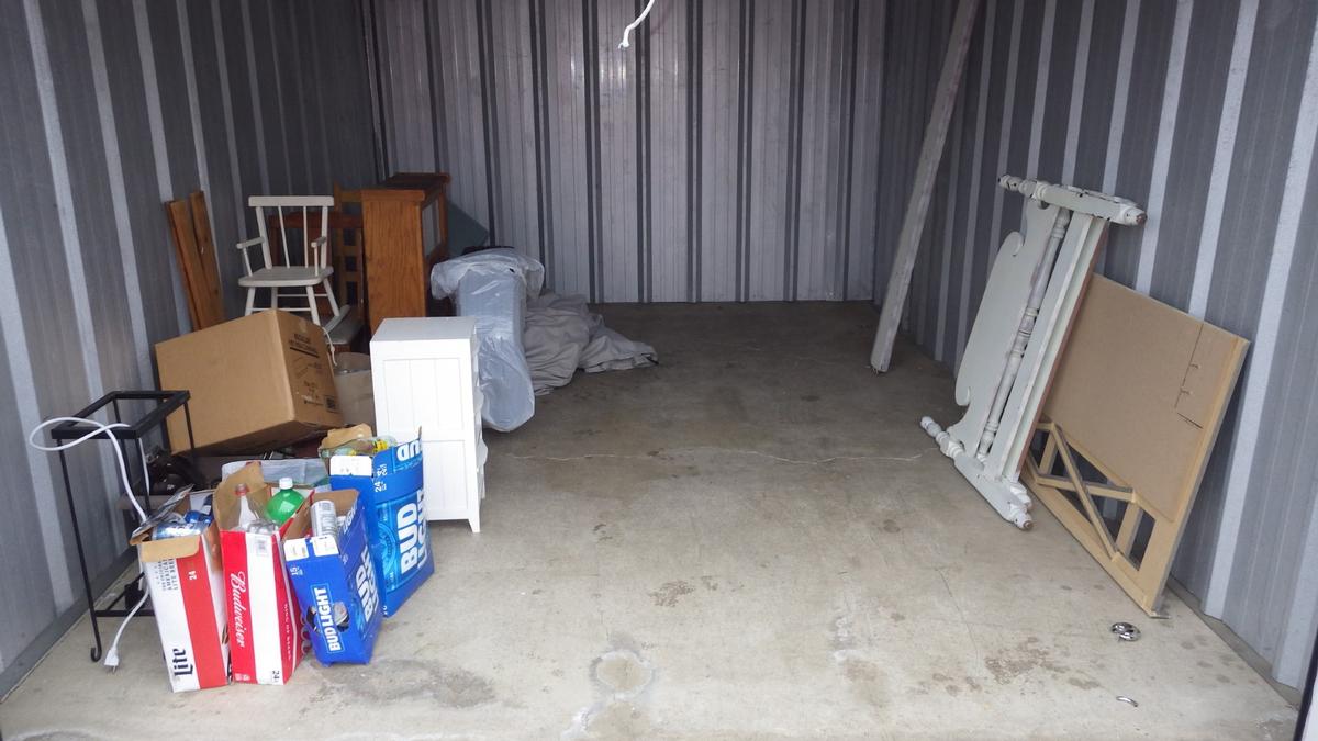 Storage Unit Auction 85475 Ann Arbor, MI