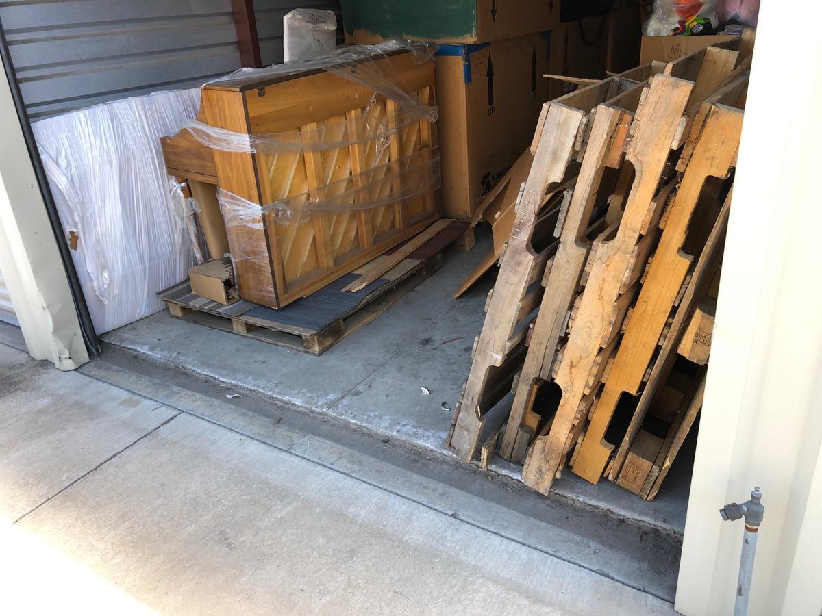 Storage Unit Auction 88638 Stockton, CA