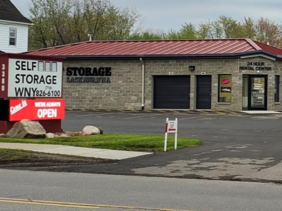 Self Storage Auction Facility Page