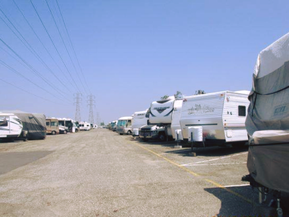 Self Storage Auction Facility Page